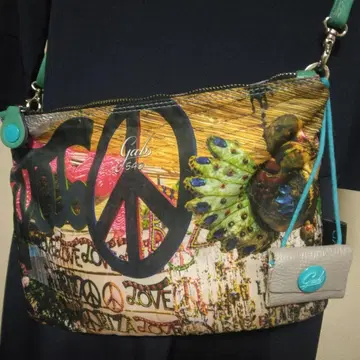 컬러풀한 숄더백