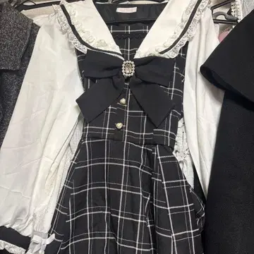 리즈리사 세일러 카라 셋업 블랙 체크