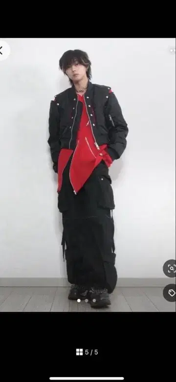 GRANCY 빨간색 지퍼 디자인 비대칭 니트