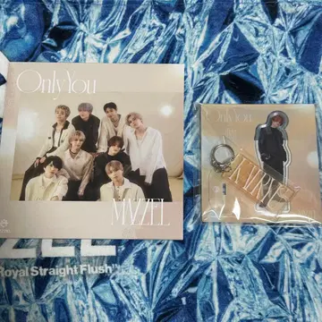 MAZZEL Only You MUZEUM반+ KAIRYU 아크릴 스탠드