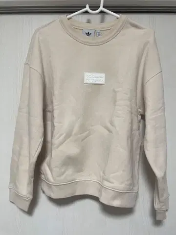 adidas 베이지 맨투맨 XS