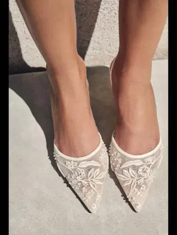 [ 택 포함 새상품 ] ZARA 자수 메쉬, 슬링백 스타일 화이트 24