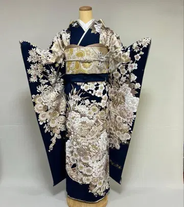 네이비 색상의 럭셔리 클래식 후리소데 풀세트