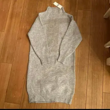 새상품 GU 하이넥 니트 원피스 그레이 S