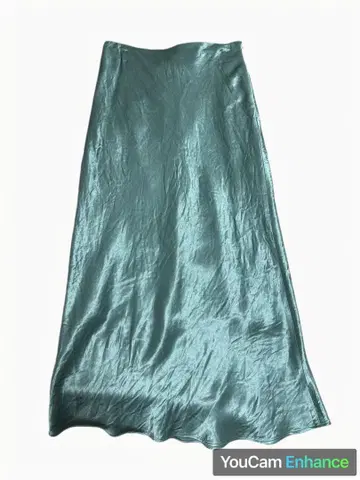 그린 라벨 릴랙싱 새틴 내로우 스커트 라임 36