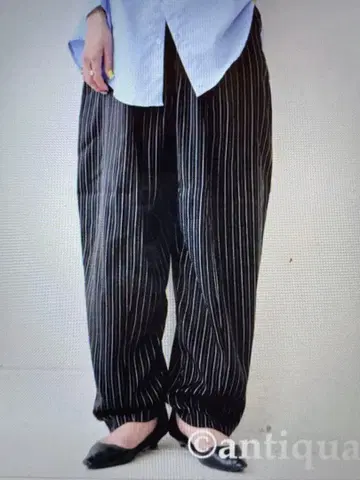 안티카 2025 신상 스트라이프 벌룬 팬츠 블랙 미사용 새상품