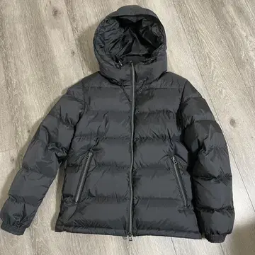 그린 라벨 릴랙싱 다운 자켓 블랙