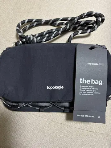 토폴로지 보틀 사코슈 숄더백 택 포함 미사용 새상품