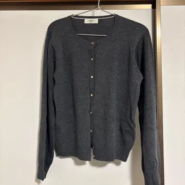 BEAMS HEART 그레이 가디건 긴팔