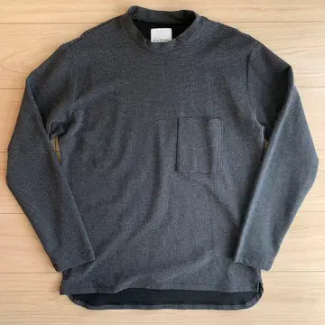 STILL BY HAND 보더 모크넥 티셔츠