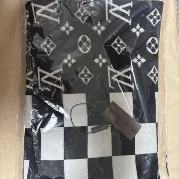 체크 무늬 머플러