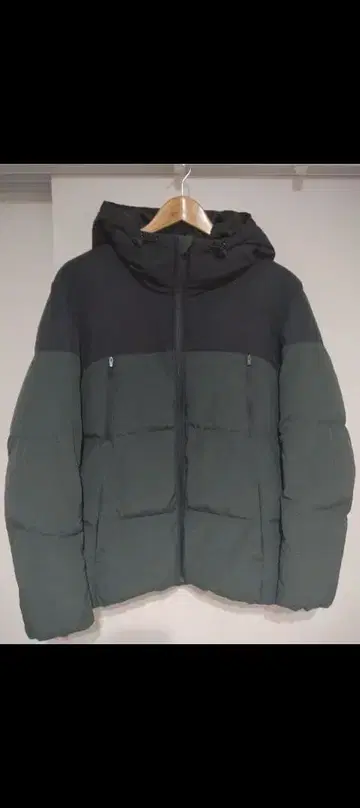다크 그린/블랙 다운 자켓 M 사이즈