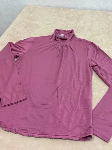 호코모모라 퍼플 핑크 터틀넥 긴팔 T셔츠