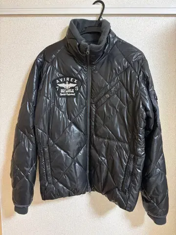 AVIREX 블랙 다운 자켓