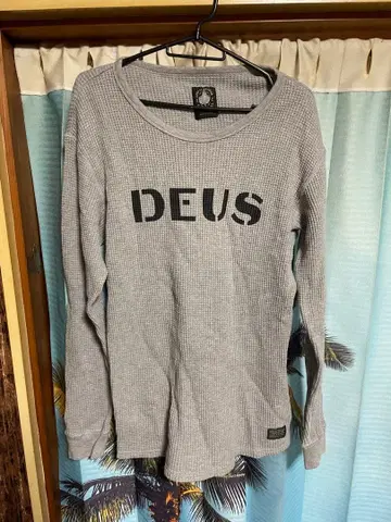 DEUS 와플 긴팔 티셔츠 M 사이즈 그레이