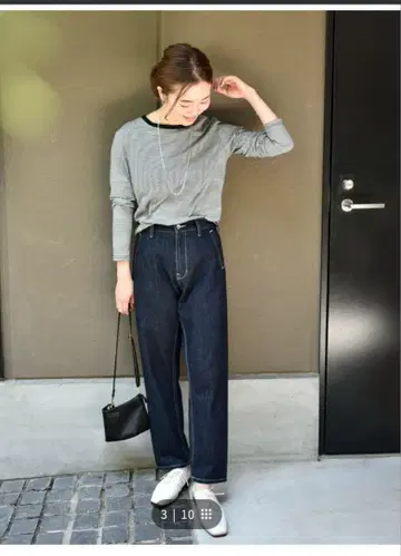 OURHOME 코다와리 실루엣 데님 팬츠