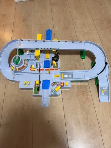 어서 와! 토미카와 놀자! 빵빵 건널목 세트