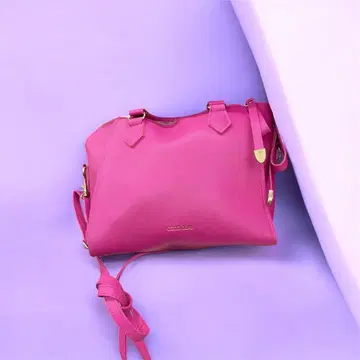 핑크 숄더백 합성 피혁