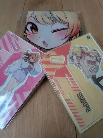 KONAMI ReGLOSS 3종 (쿠션 커버 1종과 아크릴 스탠드 2종)