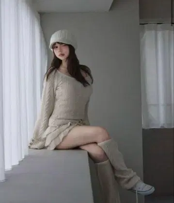 andmary Leia frill set up