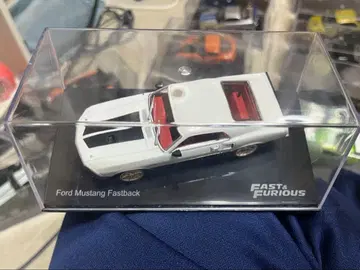 1/43 와이스피 1969년식 포드 머스탱 스포츠 루프