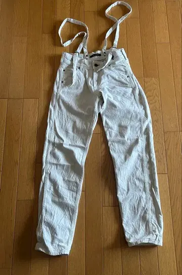 Johnbull 서스펜더 데님 팬츠 화이트