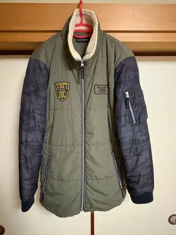 BLUE CROSS 밀리터리 자켓 올리브