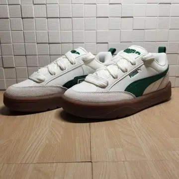 [ 새상품 배송비 포함 ] 푸마 PUMA 파크 라이프 스타일 OG