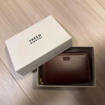 TAKEO KIKUCHI 레드 가죽 키케이스