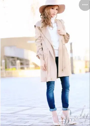 [ 새상품급 ] Rady. 깔끔한 모즈 코트 베이지