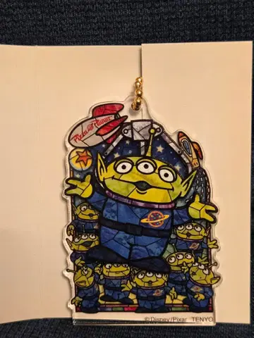 2층 아크릴 키링 리틀 그린맨