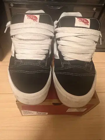 Vans 스니커즈 뉴스쿨