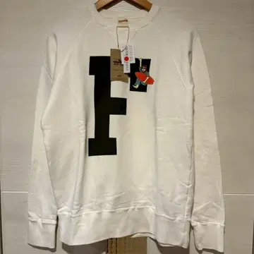 프리 레이지 맨투맨 화이트 아저씨 로고