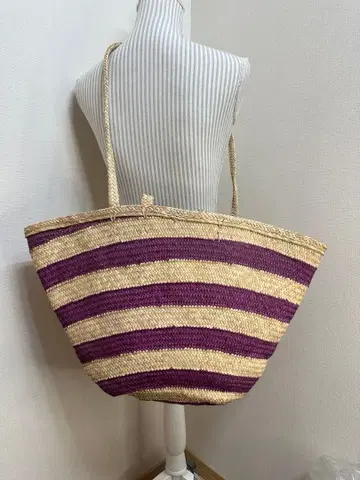 Agnes b. 에네스베 카고백 베이지/퍼플