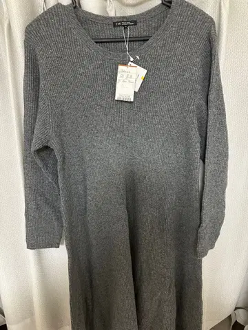 [ 새상품 ] 23구 그레이 리브 니트 원피스 44