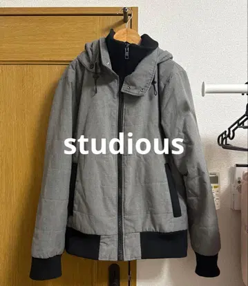 [ 초특가 ] STUDIOUS 그레이 다운 자켓 블루종