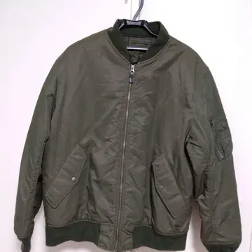 MA-1 플라이트 자켓 올리브 그린
