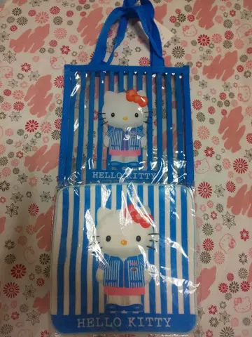 새상품 로손 한정판 콜라보 키티 비닐 백 & 손수건 타월 세트