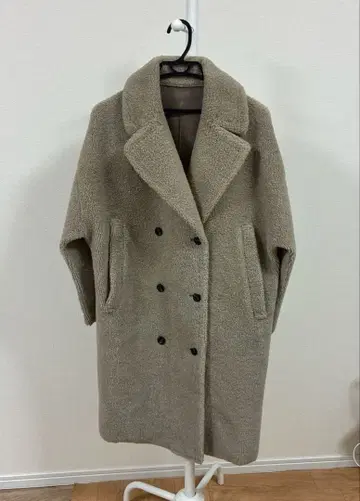 스터링 루어 무스탕 코트 그레이 베이지 컨디션 최상