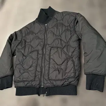 블랙 퀼팅 자켓