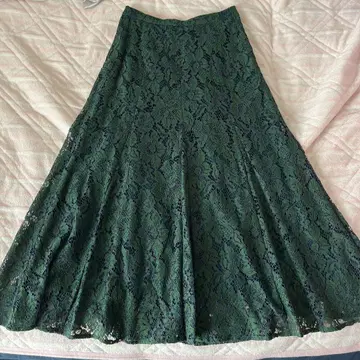 미사용품 캐스트 CAST 멋진 그린 레이스 스커트 S 사이즈 안감 포함