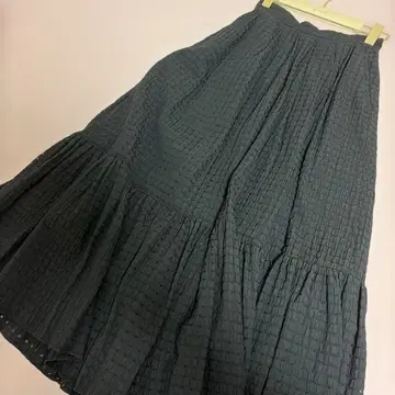 her lip to 스커트 2점