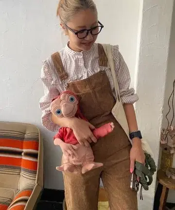 새상품 PICHI 사이드 우드 버튼 코듀로이 살로펫 오버롤