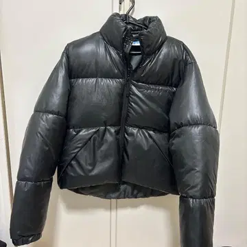 [sqnz (에스큐즈)] 숏 기장 다운 자켓 FREE 블랙