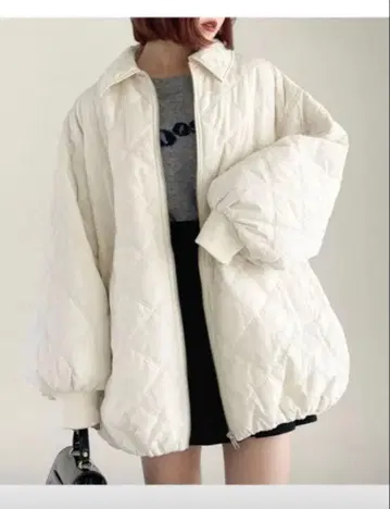 아이보리 퀼팅 자켓