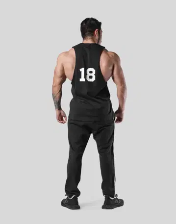 LYFT 블랙 탱크탑 18번