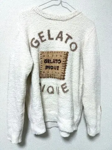 GELATO PIQUE 파우더 비스킷 자카드 풀오버