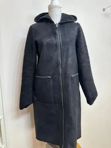 Montgomery(몽고메리) [ S ] 리버서블 무스탕 보아 코트