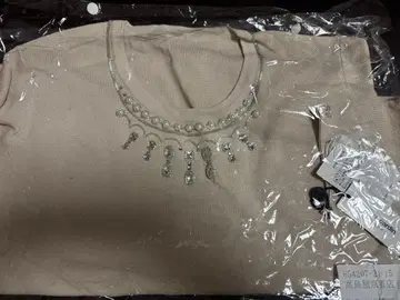 피에르 가르뎅 니트 티셔츠 비쥬