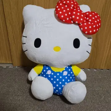 산리오 헬로키티 베이직 도트 인형 봉제 인형